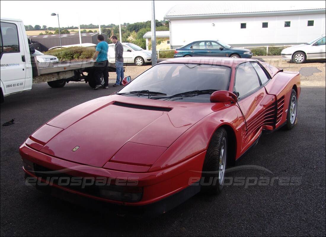 Ferrari Testarossa (1990) avec 18,584 miles, en préparation pour le break #9