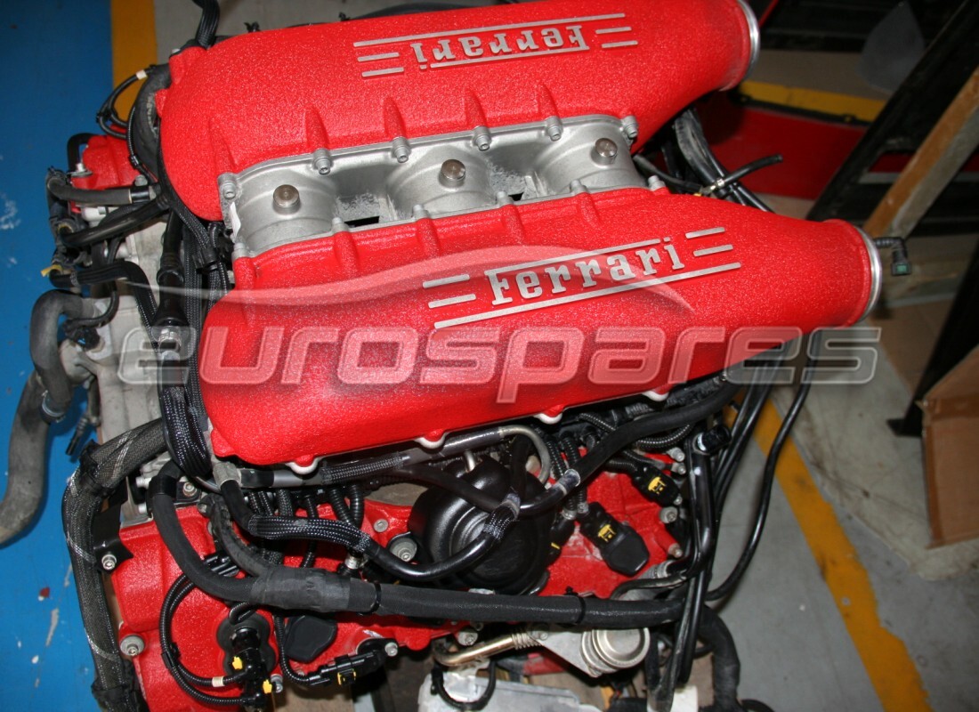 MOTEUR Ferrari 458 UTILISÉ. NUMÉRO DE PIÈCE 284066 (1)
