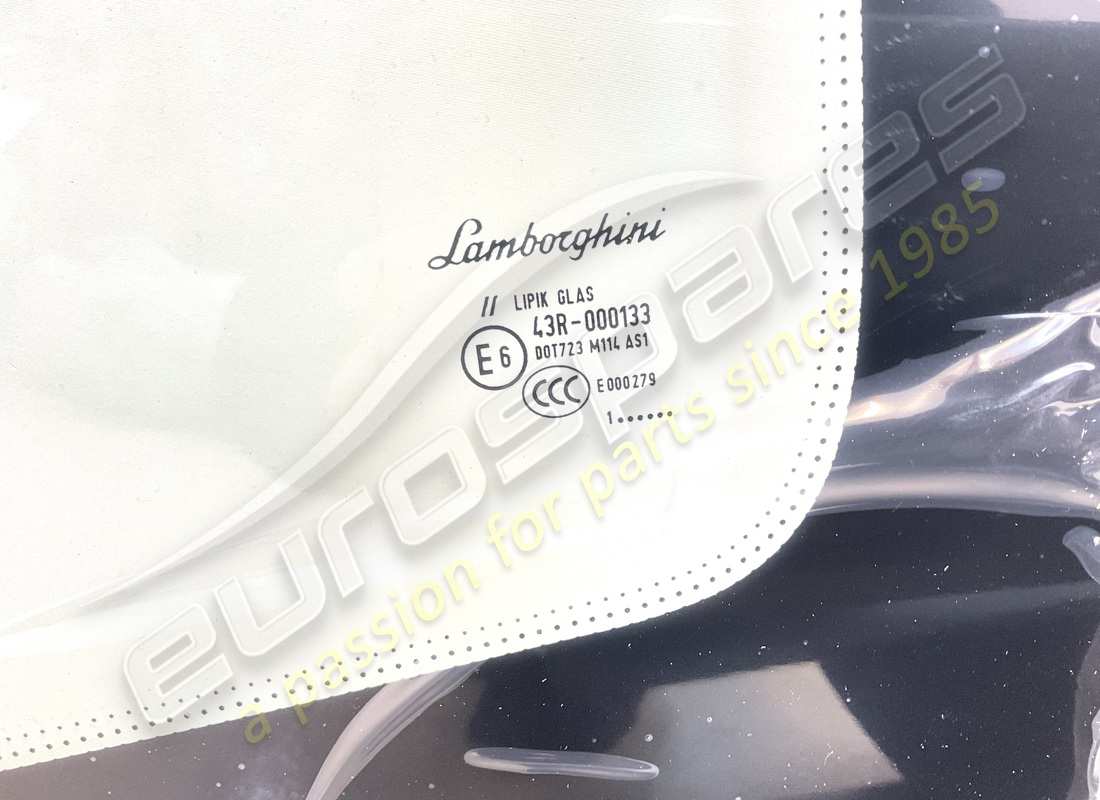 NOUVEAU PARE-BRISE Lamborghini. NUMÉRO DE PIÈCE 470845099A (2)