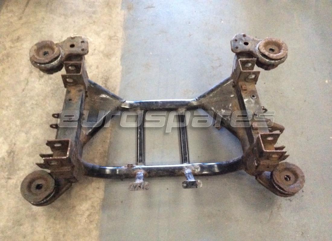Maserati CADRE DE SUSPENSION ARRIÈRE COMPLET UTILISÉ. NUMÉRO DE PIÈCE 67987900 (1)