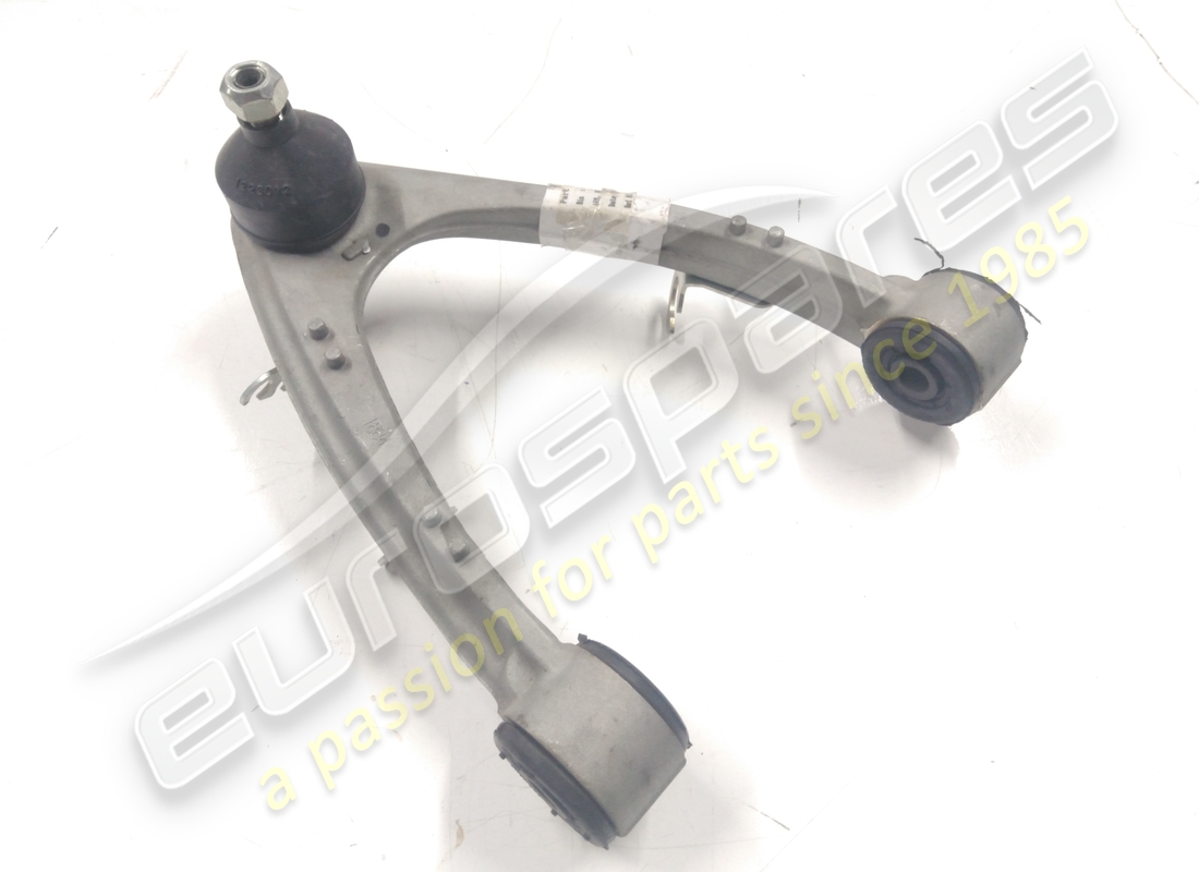 nouveau levier supérieur droit de suspension maserati as. numéro de pièce 201743 (1)