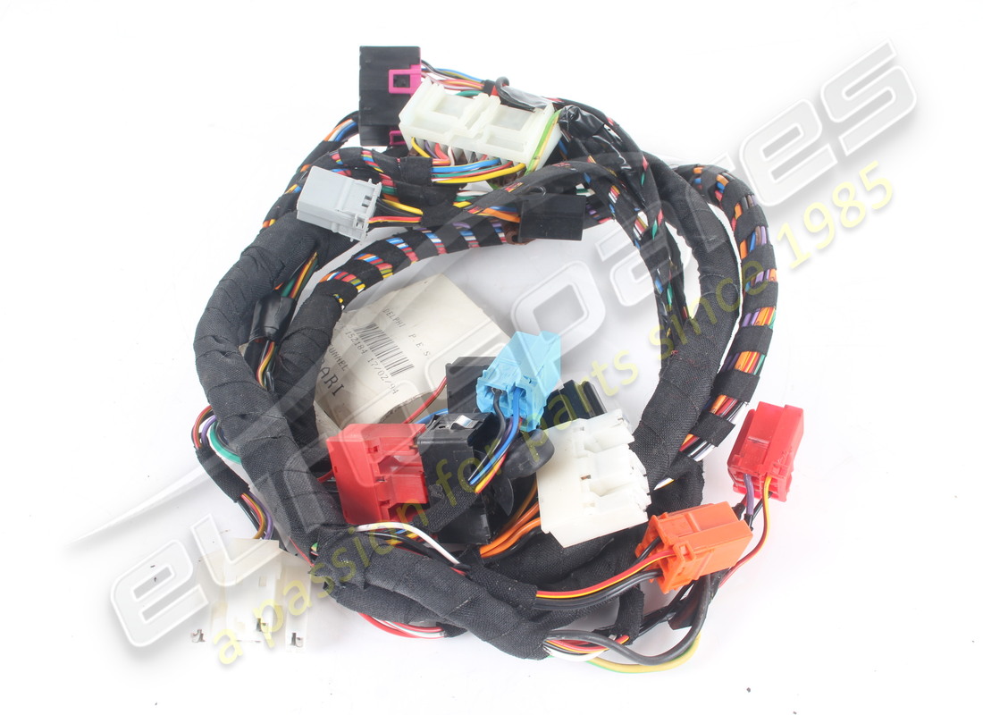 FERRARI CÂBLES DE CONNEXION DE LA CONSOLE DU TUNNEL UTILISÉS. NUMÉRO DE PIÈCE 152184 (2) ferrari câbles de connexion de la console du tunnel utilisés. numéro de pièce 152184 (2)