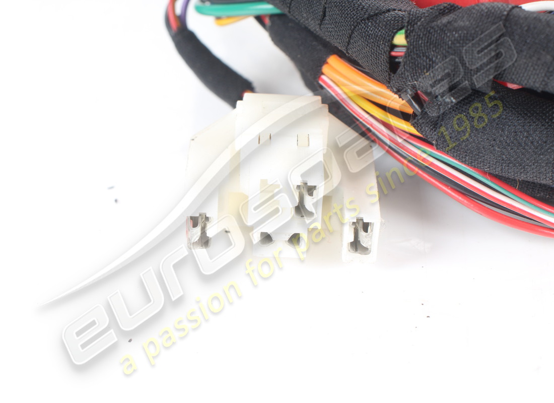 FERRARI CÂBLES DE CONNEXION DE LA CONSOLE DU TUNNEL UTILISÉS. NUMÉRO DE PIÈCE 152184 (4) ferrari câbles de connexion de la console du tunnel utilisés. numéro de pièce 152184 (4)