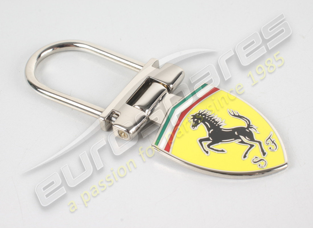 nouveau porte-clés ferrari scuderia. numéro de pièce 95991617 (1)