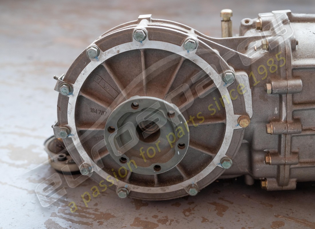 nouvelle (autre) maserati boîte de vitesses complète. numéro de pièce 184451 (2)