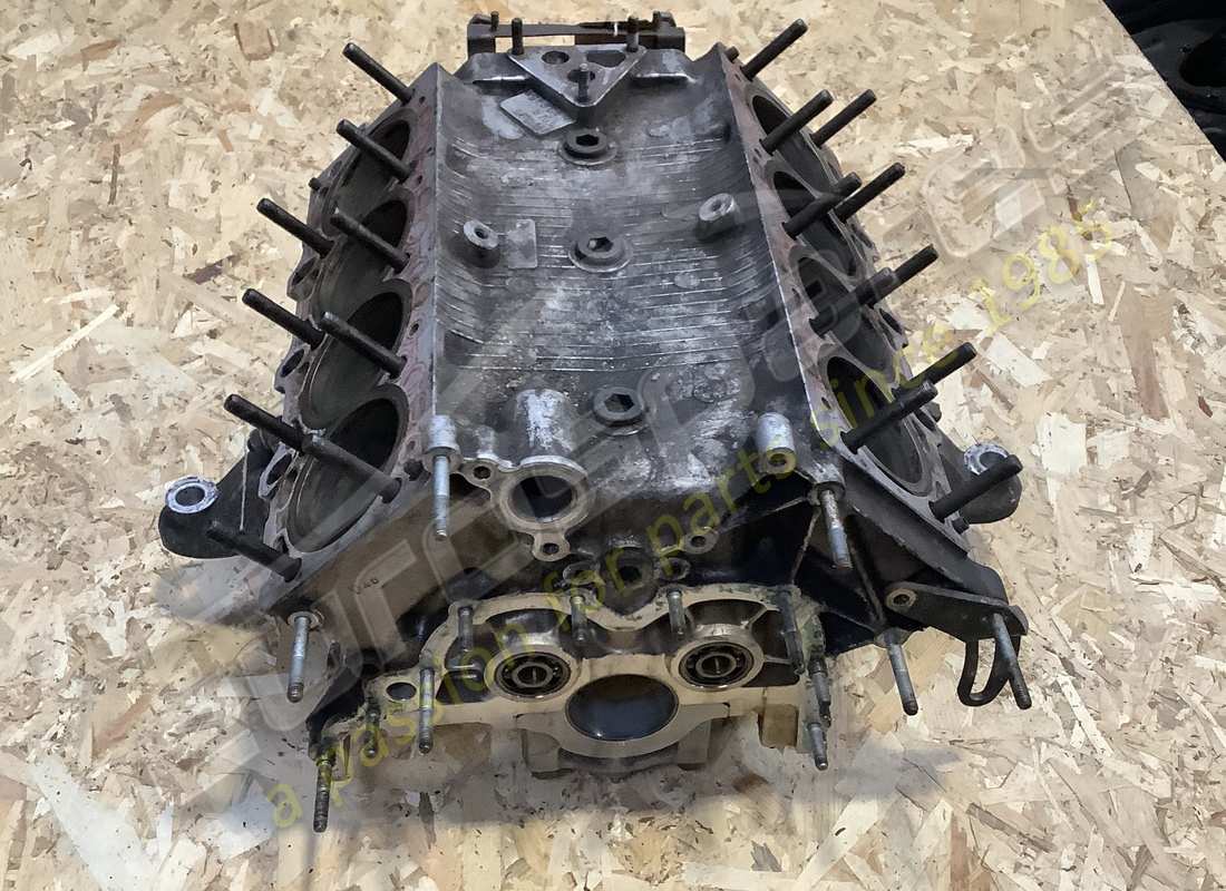 utilisé ferrari f355 carter moteur. numéro de pièce 164025 (3)