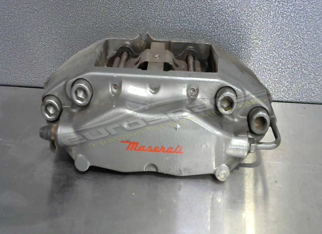 UTILISÉ Maserati Maserati PIÈCE 227642 . NUMÉRO DE PIÈCE 227642 (1)