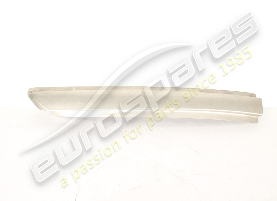 nouveau bouclier de pilier gauche ferrari. numéro de pièce 66863400 (2)