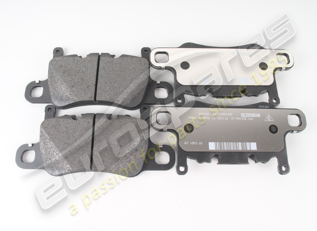 nouveau porsche 1 ensemble de les plaquettes de frein pour disque. numéro de pièce 99135294601 (1)