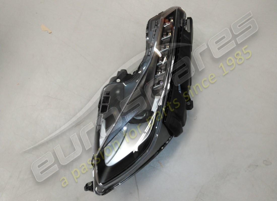 nouveau ferrari phare avant bi-xénon gauche afs. numéro de pièce 803965 (1)