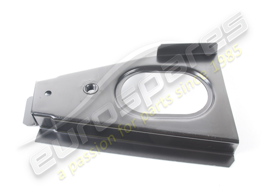 nouveau renfort maserati. numéro de pièce 372500223 (3)