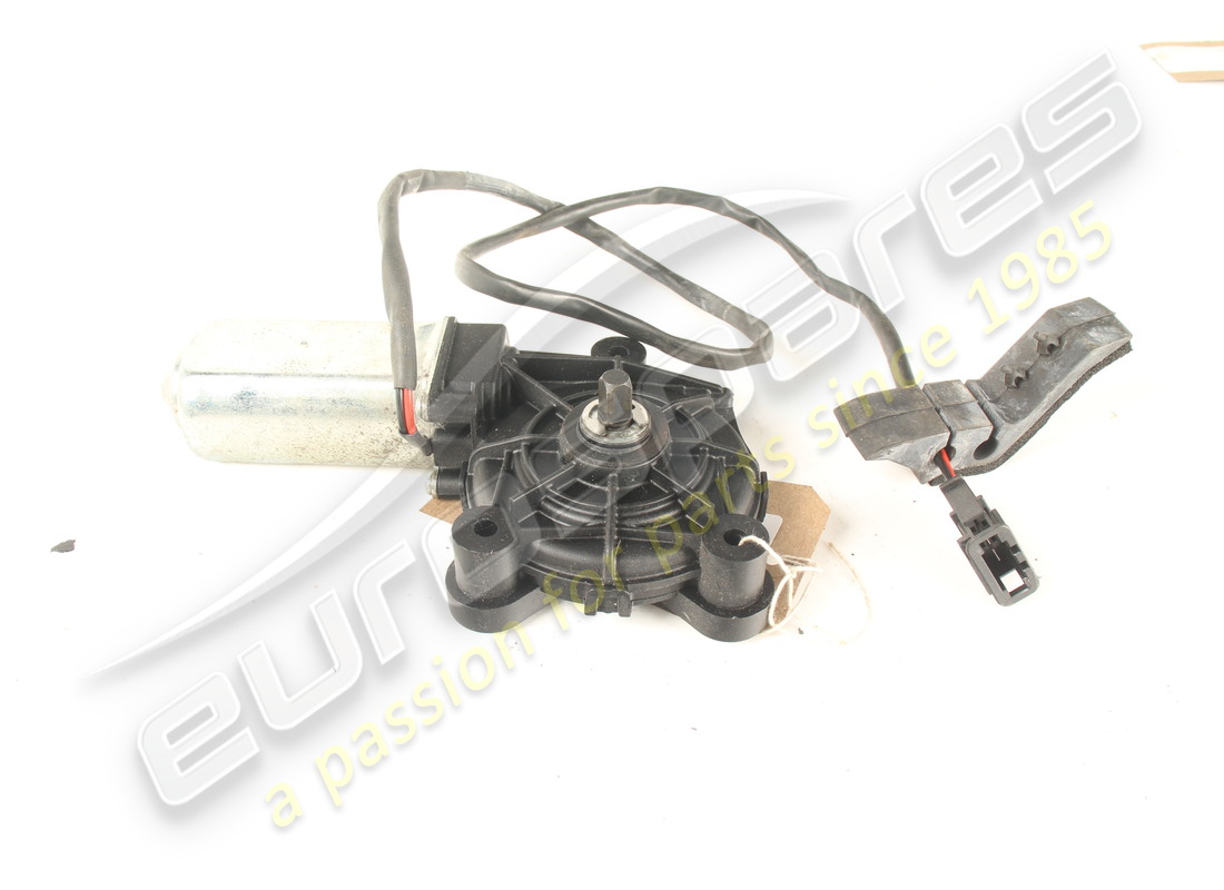 moteur filaire d'occasion lamborghini. numéro de pièce 475845535 (2)