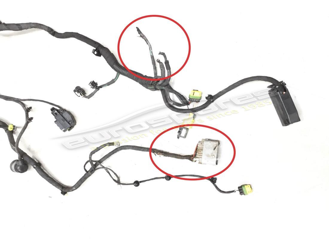 Ferrari CÂBLE ARRIÈRE UTILISÉ. NUMÉRO DE PIÈCE 320825 (1)