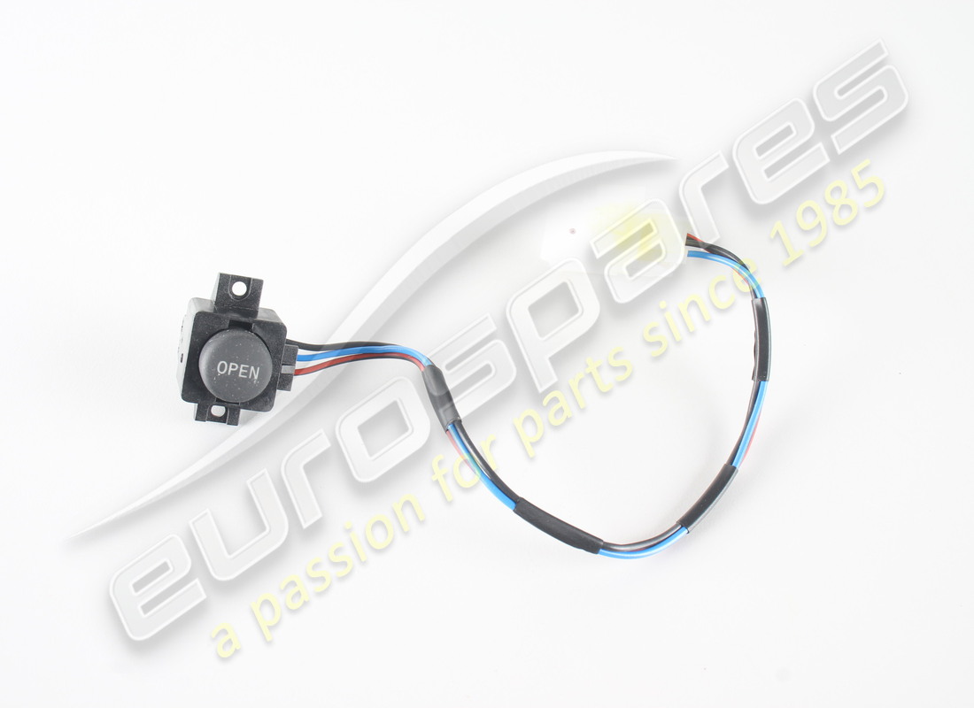 nouveau ferrari boîte à gants numéro de pièce 246570 (1)