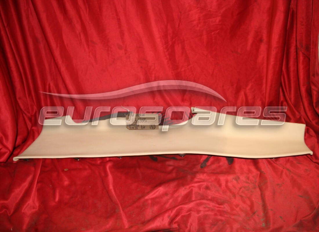 UTILISÉ Ferrari PANNEAU DE PORTE DROIT COMPLET. NUMÉRO DE PIÈCE 831355.. (1)