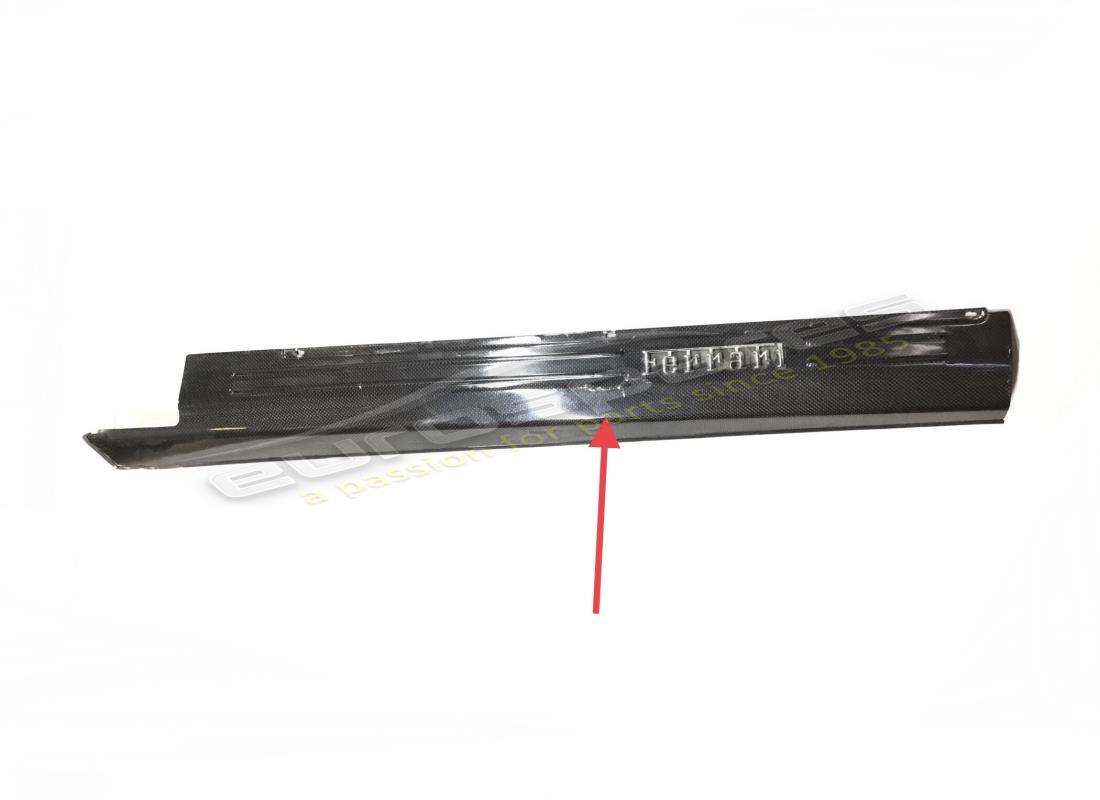 UTILISÉ Ferrari MEMBRE LATÉRAL GAUCHE EN CARBONE. NUMÉRO DE PIÈCE 69364900 (1)