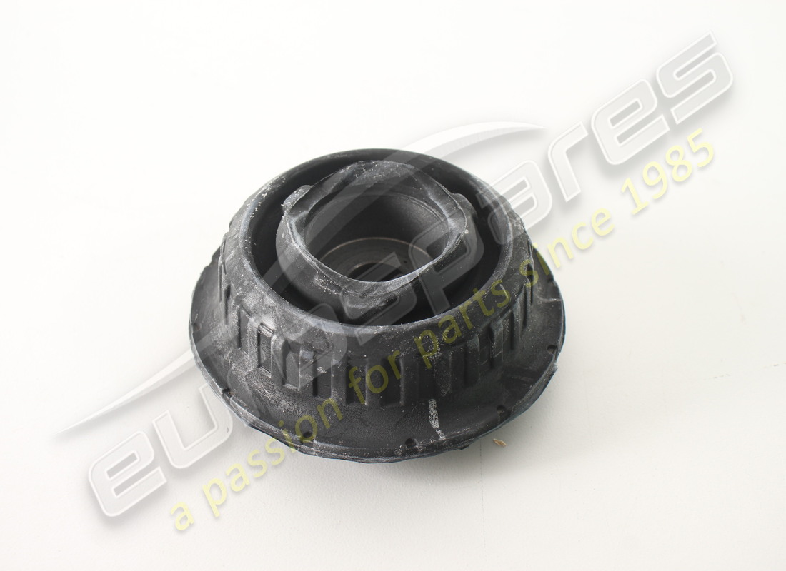 nouveau support d'amortisseur porsche. numéro de pièce 95834301820 (2)