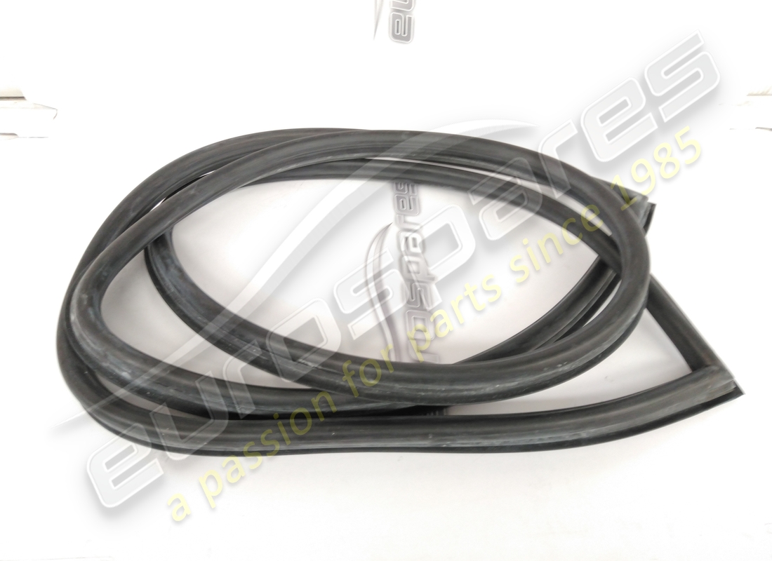 nouveau caoutchouc de pare-brise arrière eurospares gte. numéro de pièce 16305110 (2)