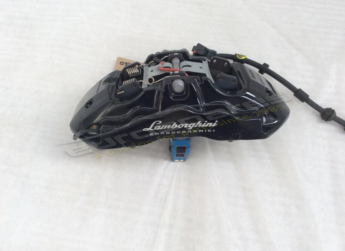utilisé lamborghini étrier de frein ccb noir. numéro de pièce 4t0615106 (1)