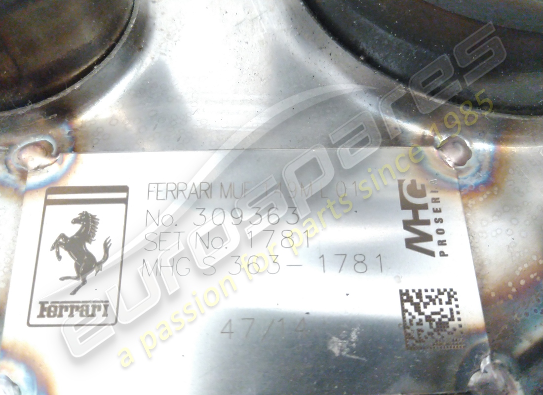 nouveau silencieux arrière gauche ferrari. numéro de pièce 309363 (4)