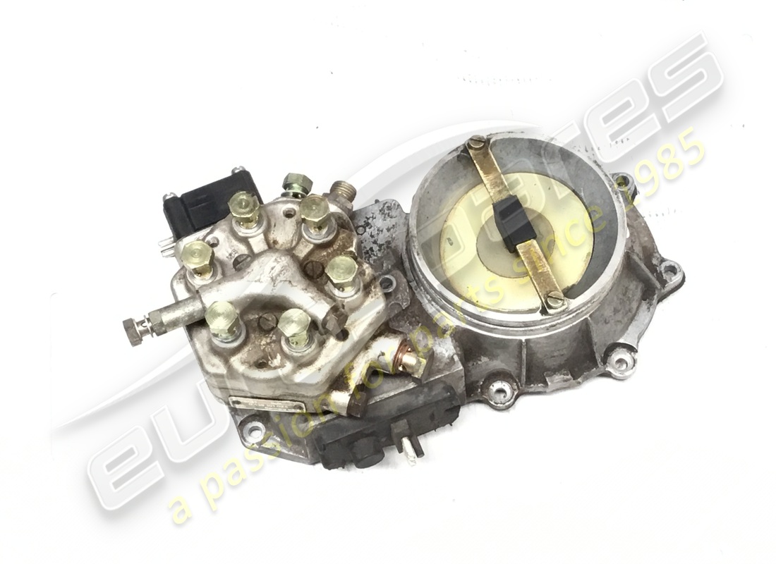 tete de distribution de carburant d'occasion ferrari. numéro de pièce 70000642 (2)