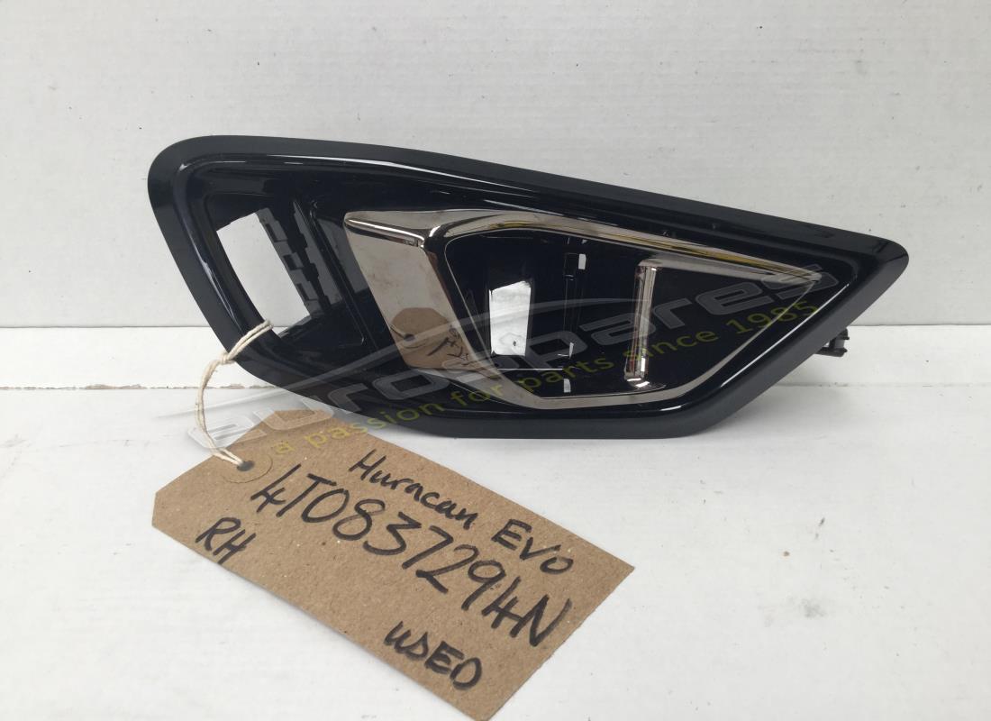 Lamborghini POIGNÉE DE PORTE INTÉRIEURE UTILISÉE. NUMÉRO DE PIÈCE 4T0837294N (1)