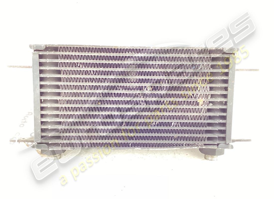 radiateur à huile maserati utilisé. numéro de pièce 361806103 (2)