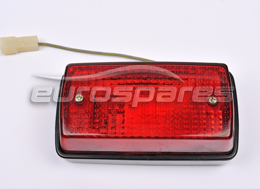 nouveau feu de protection arrière ferrari. numéro de pièce 2578256000 (1)