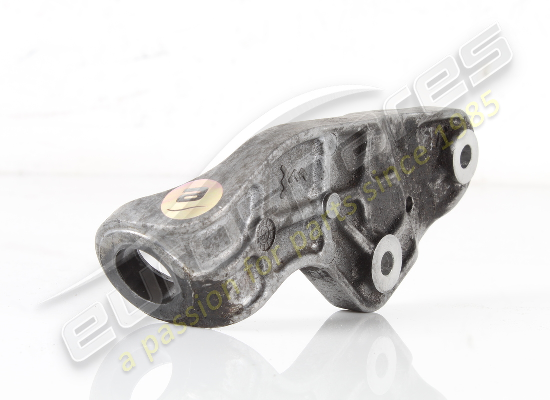 utilisé ferrari support arrière. numéro de pièce 312300 (3)