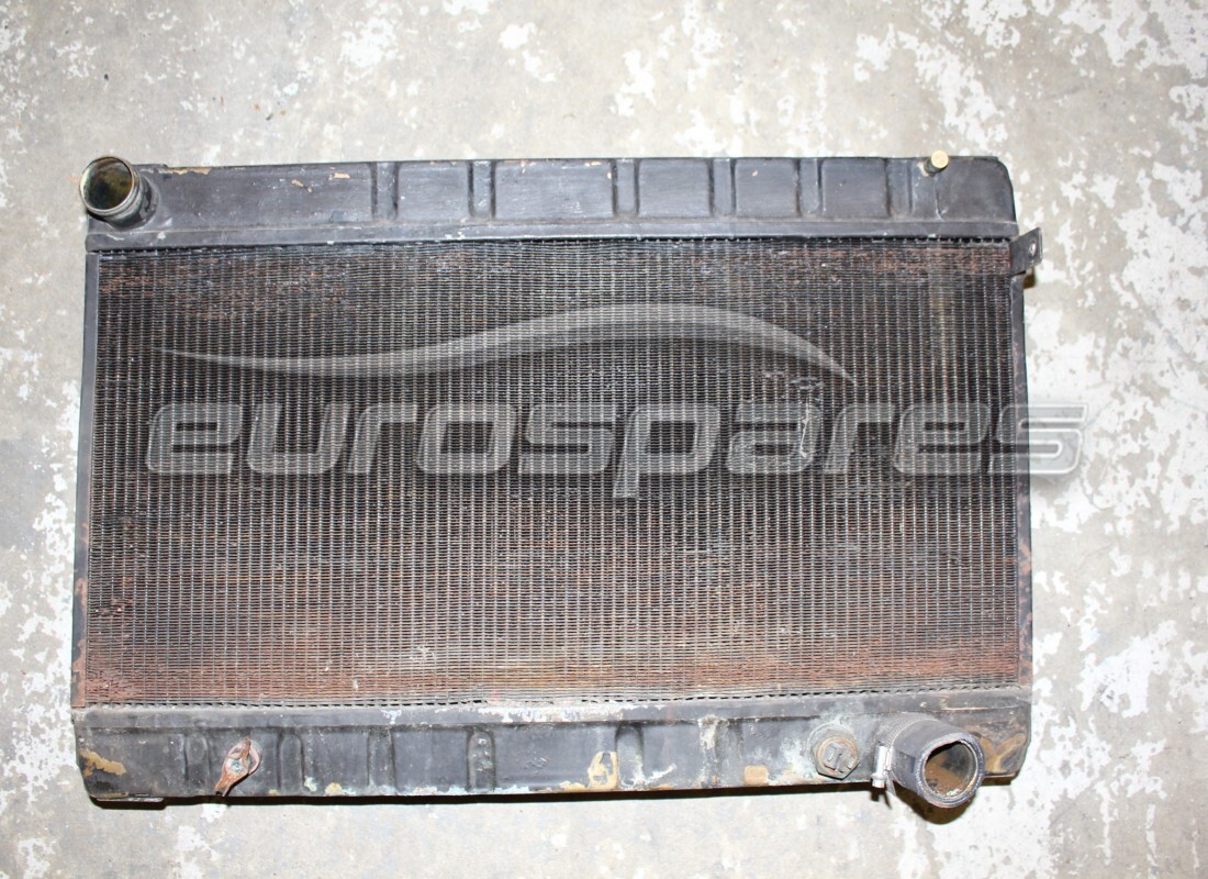 RADIATEUR À EAU Ferrari UTILISÉ. NUMÉRO DE PIÈCE 116286X (1)