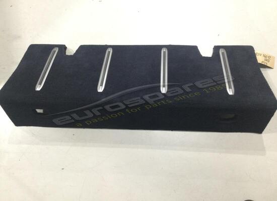utilisé ferrari numéro de pièce du tapis de coffre 87076012
