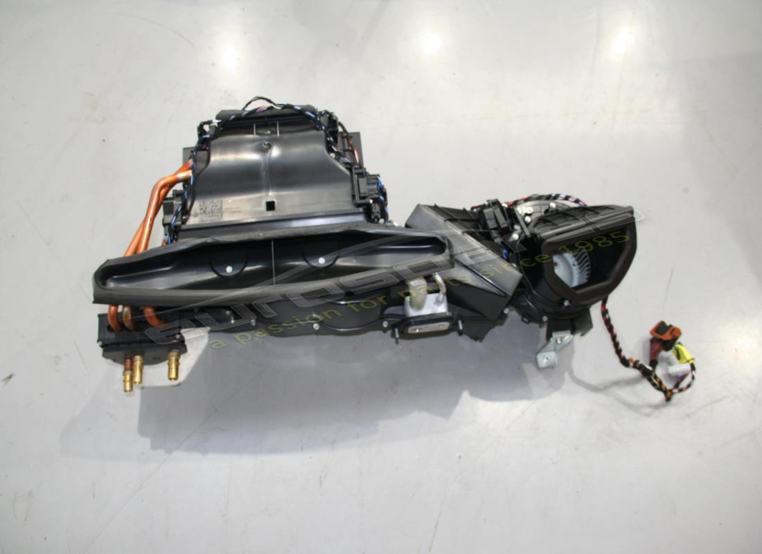 ENSEMBLE DE CLIMATISATION COMPLET D'OCCASION Maserati. NUMÉRO DE PIÈCE 89371000 (1)