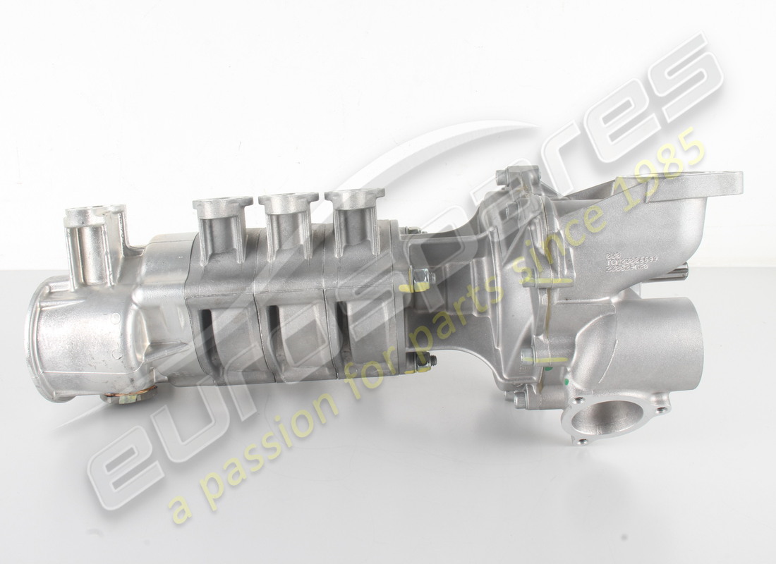 nouvelles pompes à huile et à eau complètes ferrari. référence 230829 (4)