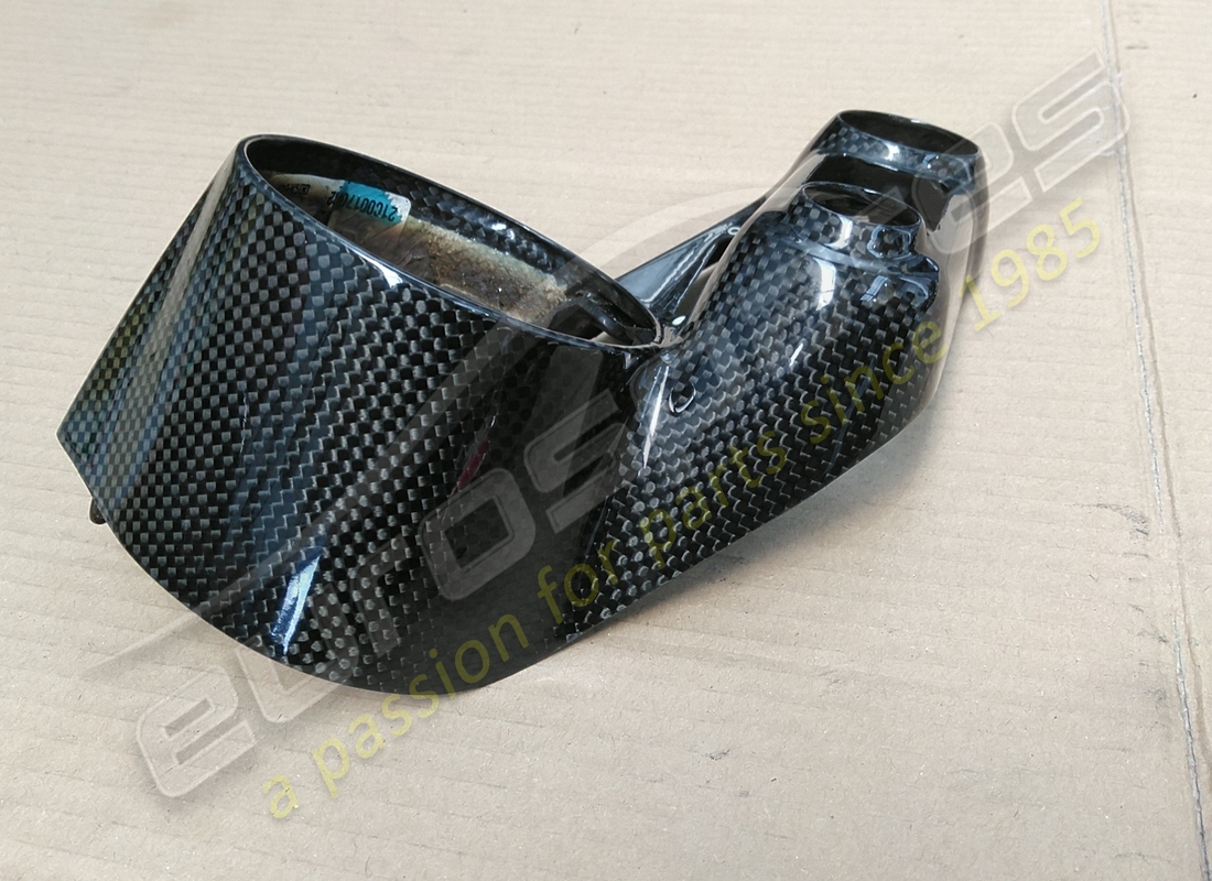satell complet côté conducteur droit ferrari endommagé. numéro de pièce 892196 (2)