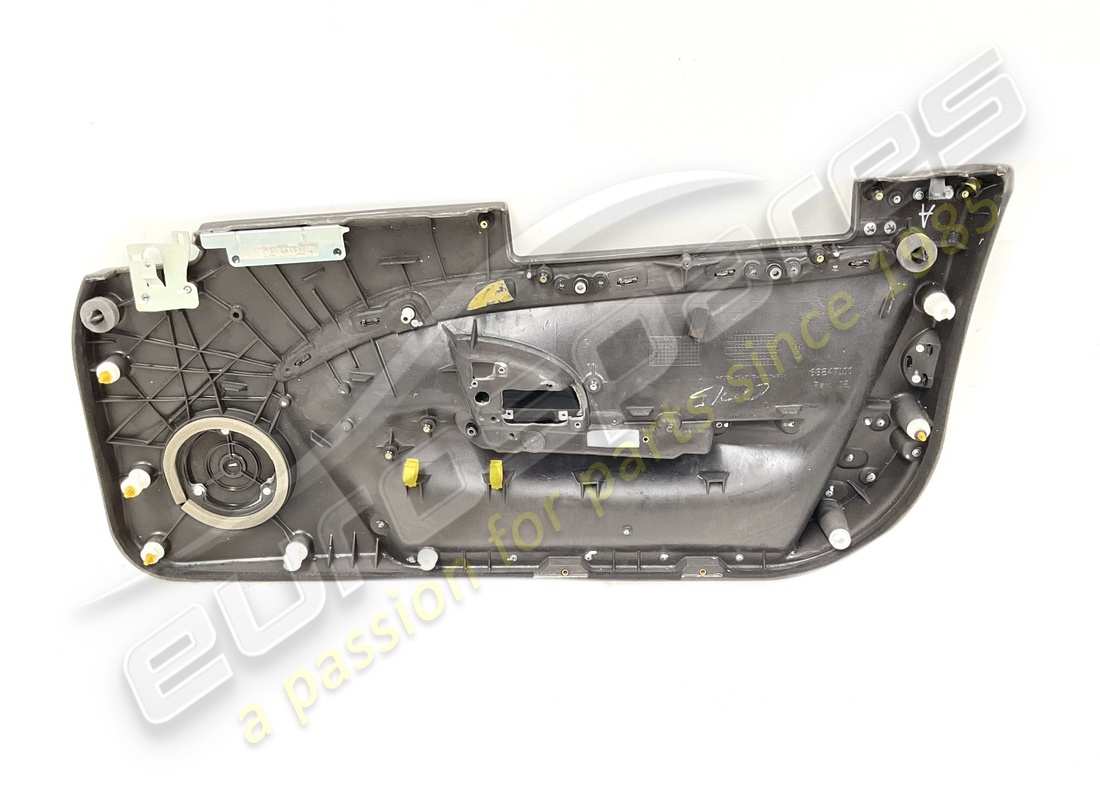 utilisé maserati panneau de porte gauche complet. numéro de pièce 981601900 (2)