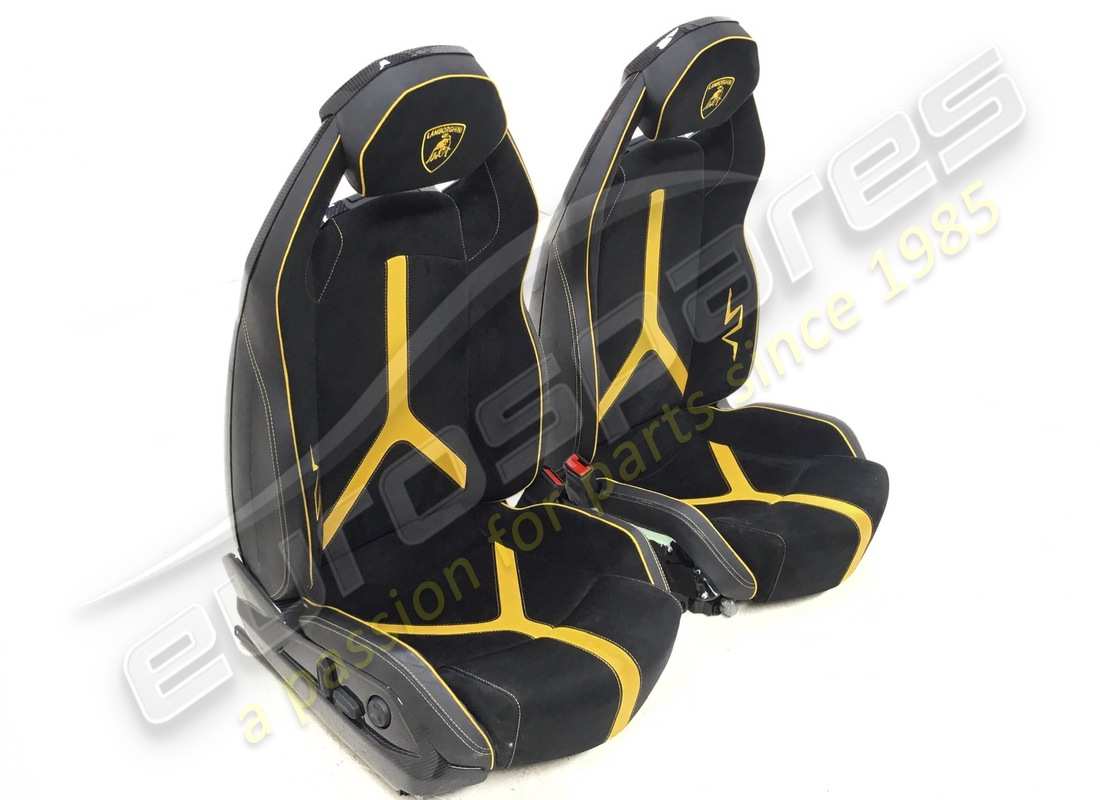 utilisé eurospares aventador sv rhd des places en carbone. numéro de pièce eap1374061 (2)