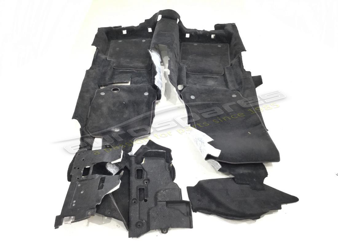 D'OCCASION Maserati PASS COMP. TAPIS RHD NOIR. NUMÉRO DE PIÈCE 981329100 (1)