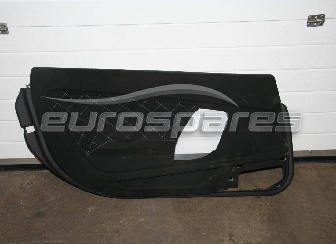 PANNEAU DE GARNITURE DE PORTE GAUCHE D'OCCASION Lamborghini. NUMÉRO DE PIÈCE 402867105G (1)