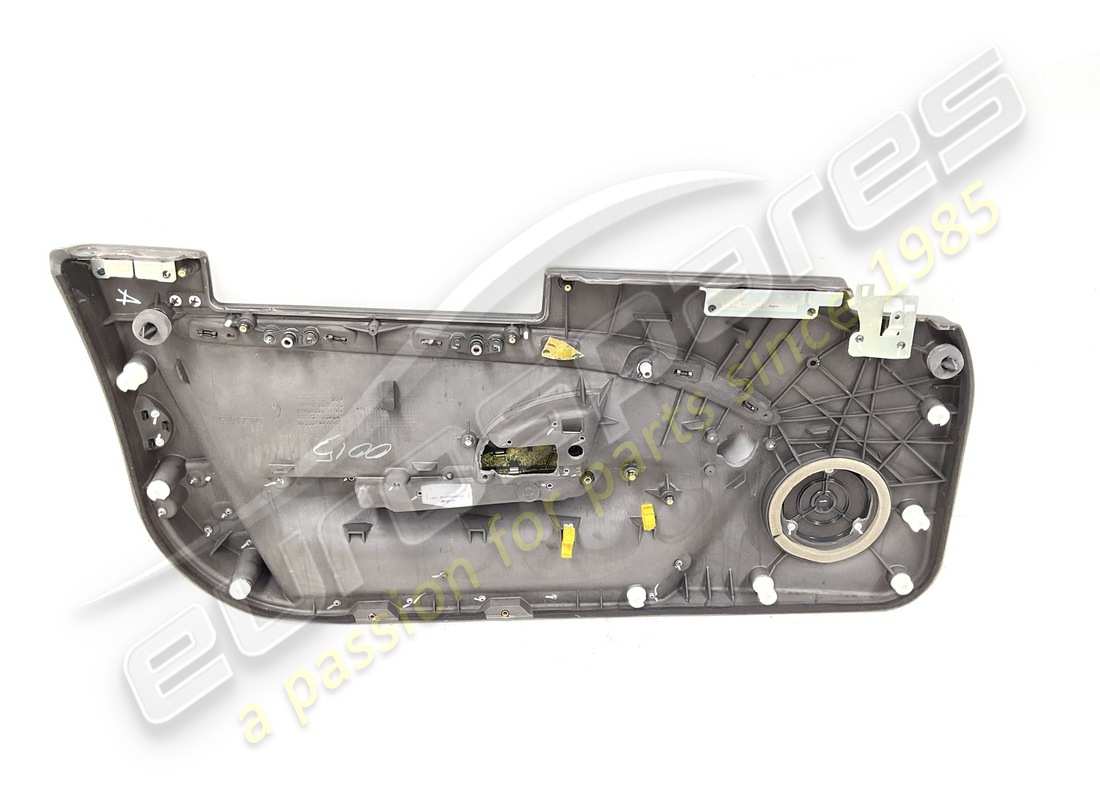 utilisé maserati moulure complète de panneau de porte droite. numéro de pièce 981601800 (2)
