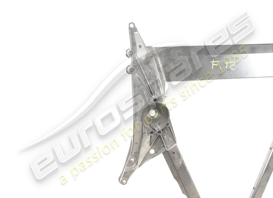 nouveau sous-châssis moteur ferrari. numéro de pièce 278223 (2)