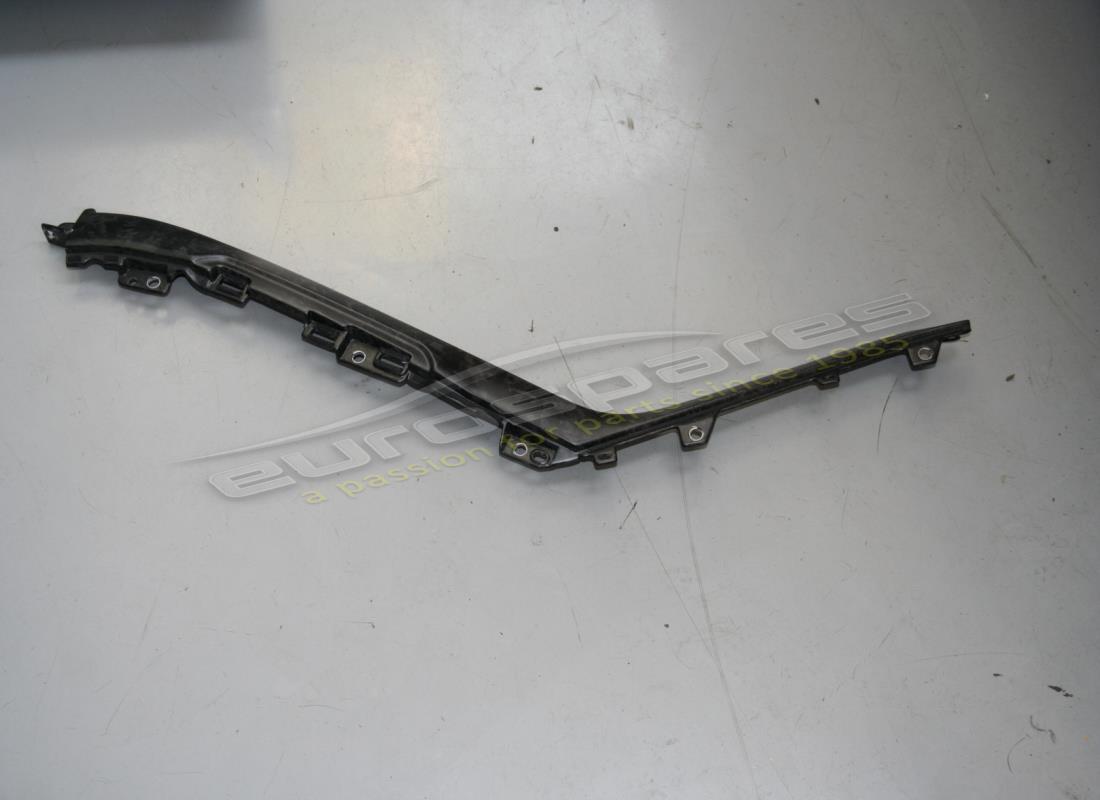 COUVERTURE DE Lamborghini UTILISÉE. NUMÉRO DE PIÈCE 4T0857718F (1)