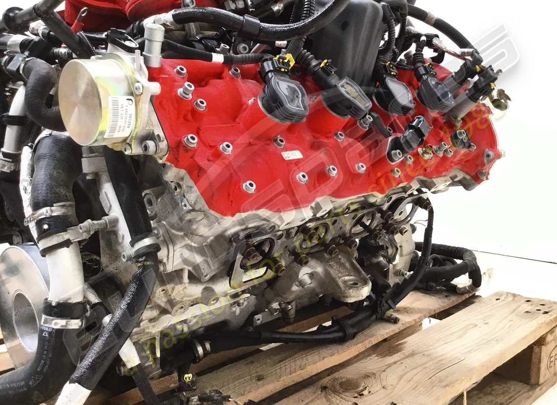 moteur ferrari 488 utilisé. numéro de pièce 985000235 (8)