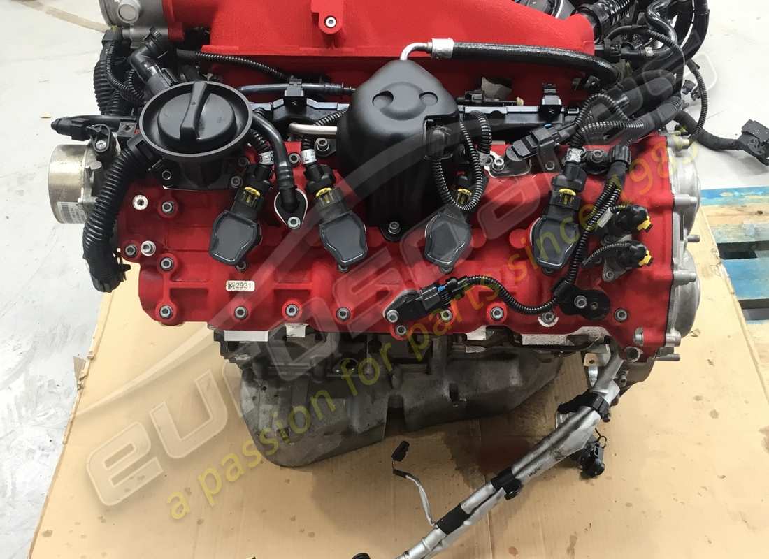 moteur ferrari california t utilisé. numéro de pièce 312699 (2)