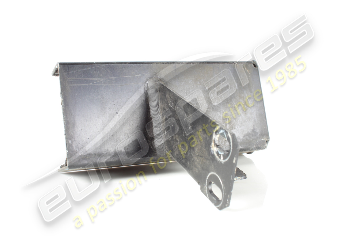 UTILISÉ LE SUPPORT LAMBORGHINI. NUMÉRO DE PIÈCE 400117097A (1) utilisé le support lamborghini. numéro de pièce 400117097a (1)