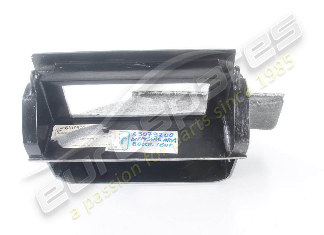 NOUVEAU FERRARI CADRE DE VENTILATION LHD RÉFÉRENCE 63079200 (3) nouveau ferrari cadre de ventilation lhd référence 63079200 (3)