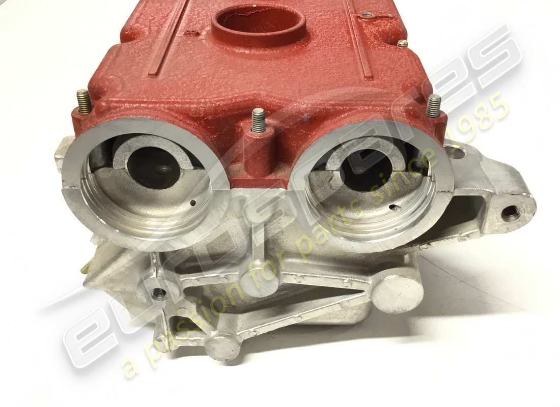 nouvelle culasse ferrari. numéro de pièce 133994 (5)