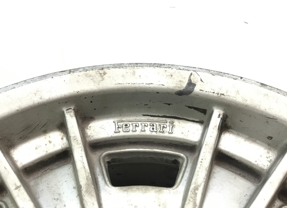 utilisé ferrari cromodora roues ensemble 14 x 6½. numéro de pièce 108713set (5)