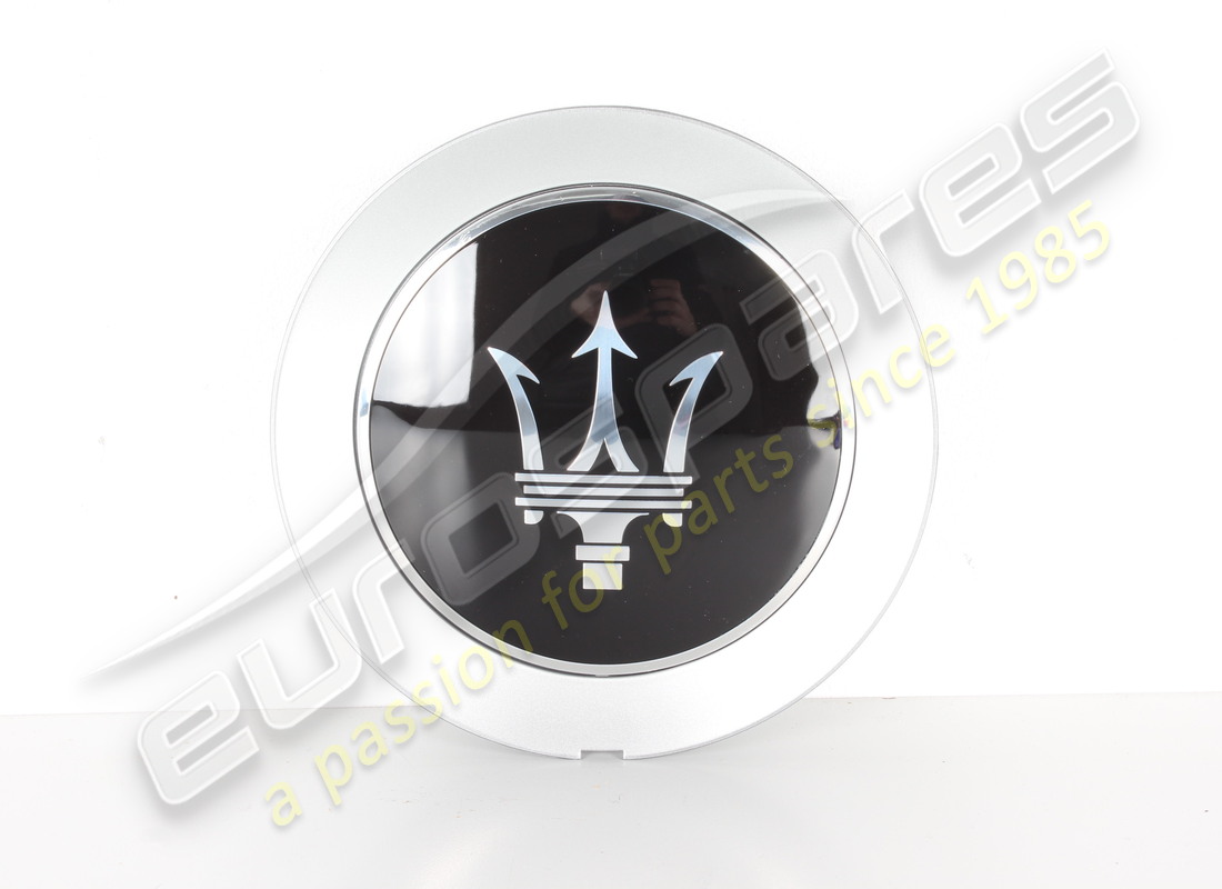 nouvel emblème d'enjoliveur de roue maserati. numéro de pièce 670013626 (1)