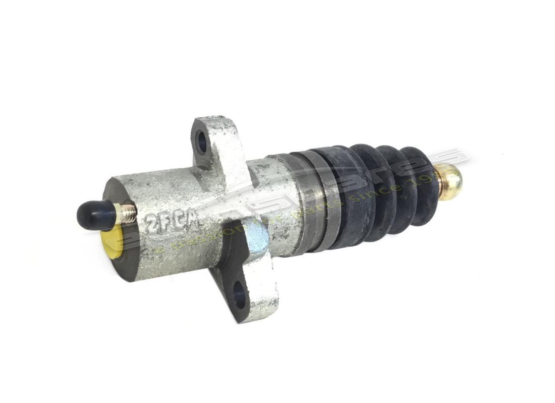nouveau cylindre d'embrayage maserati. numéro de pièce 318220104 (1)