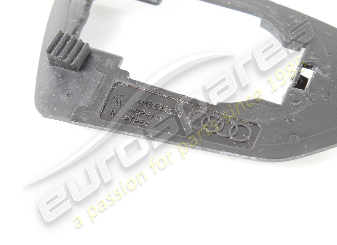 SUPPORT D'OCCASION LAMBORGHINI. NUMÉRO DE PIÈCE 4M8837278 (2) support d'occasion lamborghini. numéro de pièce 4m8837278 (2)